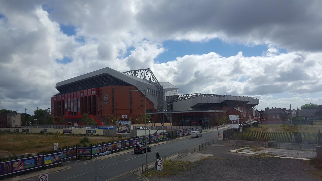 The Kop View Hotel Liverpool Exterior foto